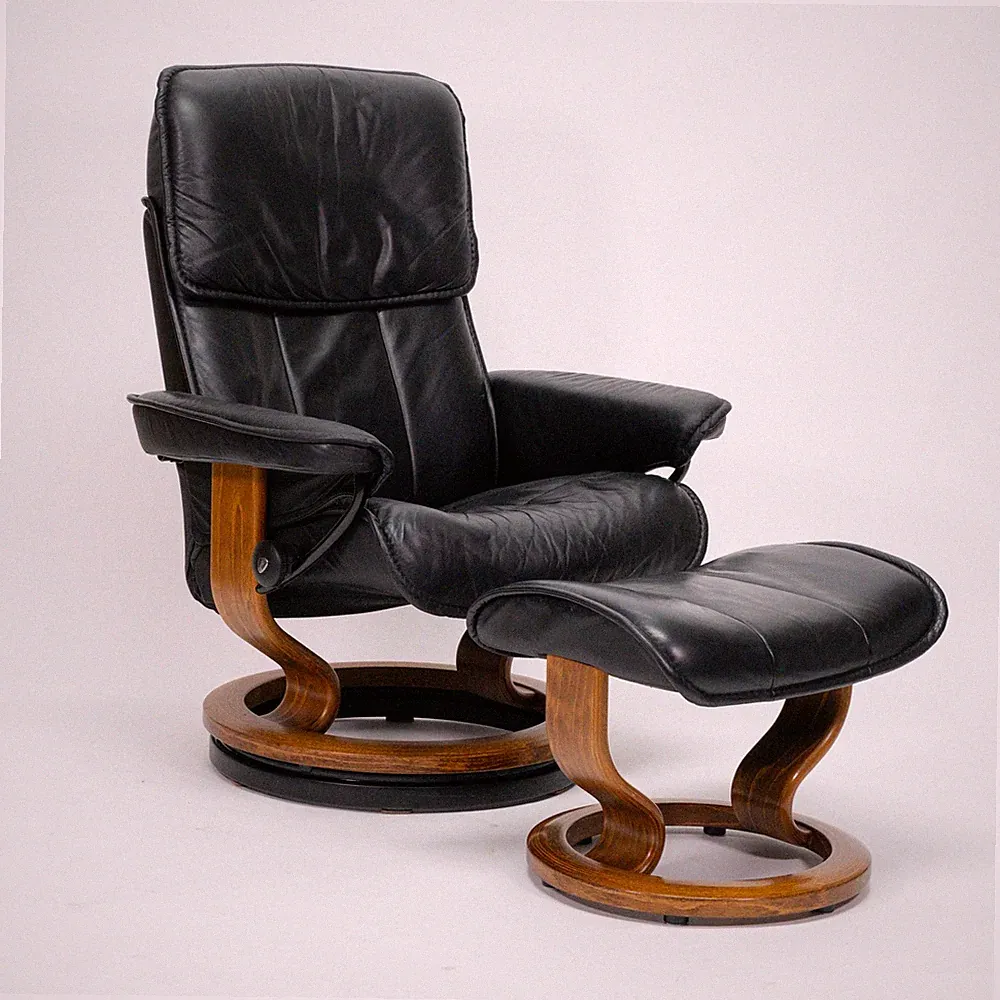 Ekornes Stressless Admiral (M) Recliner Chair with Ottoman Black Leather Relax
