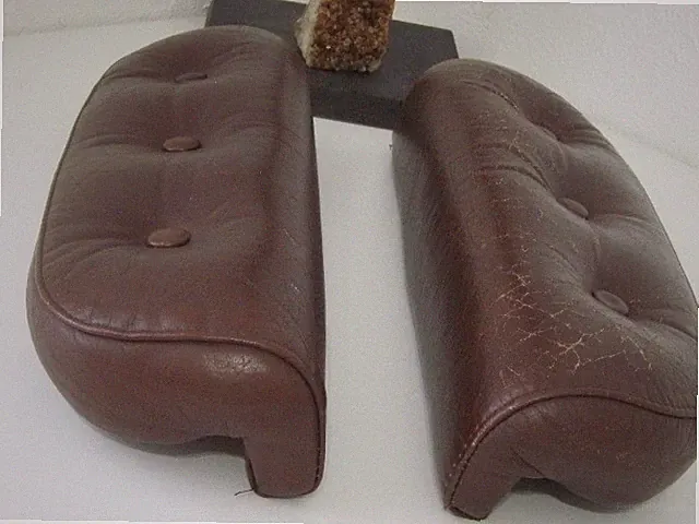 ekornes leather upholstered recliners