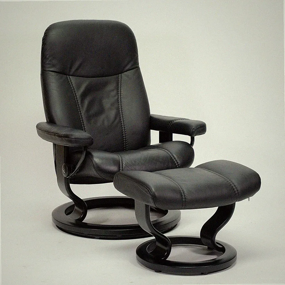 Ekornes Stressless Consul (M) Recliner Chair With Ottoman Black Leather